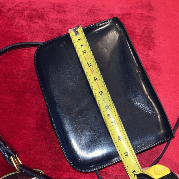 Perry Ellis vintage Navy Blue & gold tone cross body bag - Picture 12 of 12